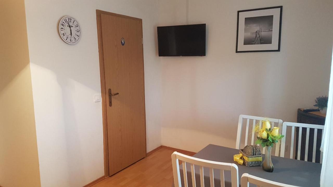 Apartmani Ab Пировац Экстерьер фото