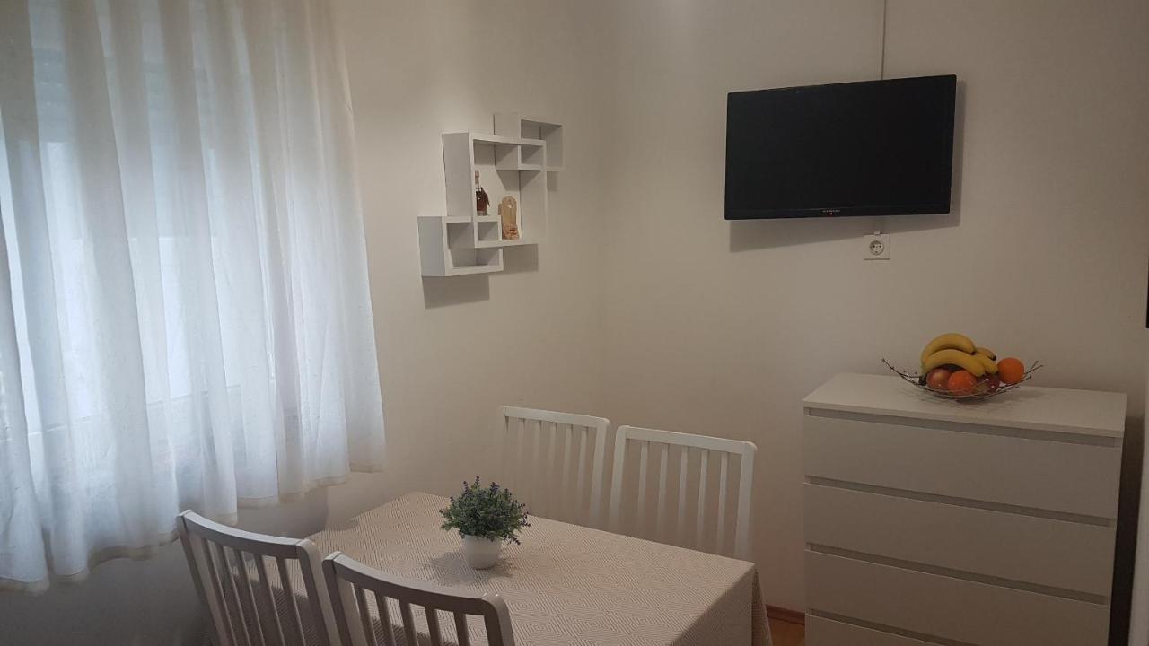 Apartmani Ab Пировац Экстерьер фото